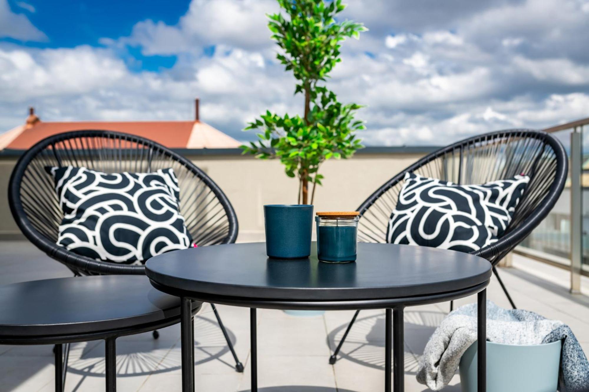 Westside Garden Apartments By Urbanrent Budapest Eksteriør bilde