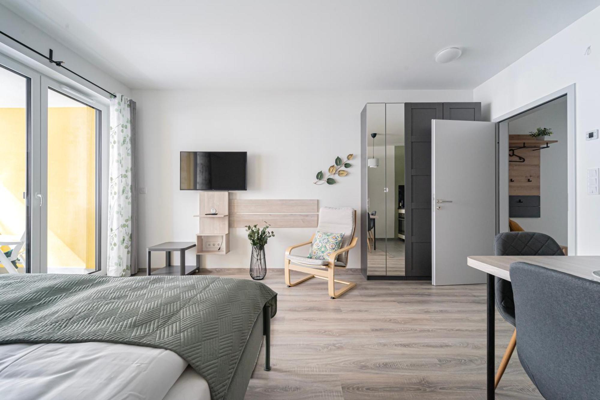 Westside Garden Apartments By Urbanrent Budapest Eksteriør bilde